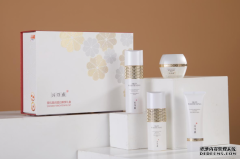 片仔癀牌雪肌无瑕润白系列：今年七夕，赴一场